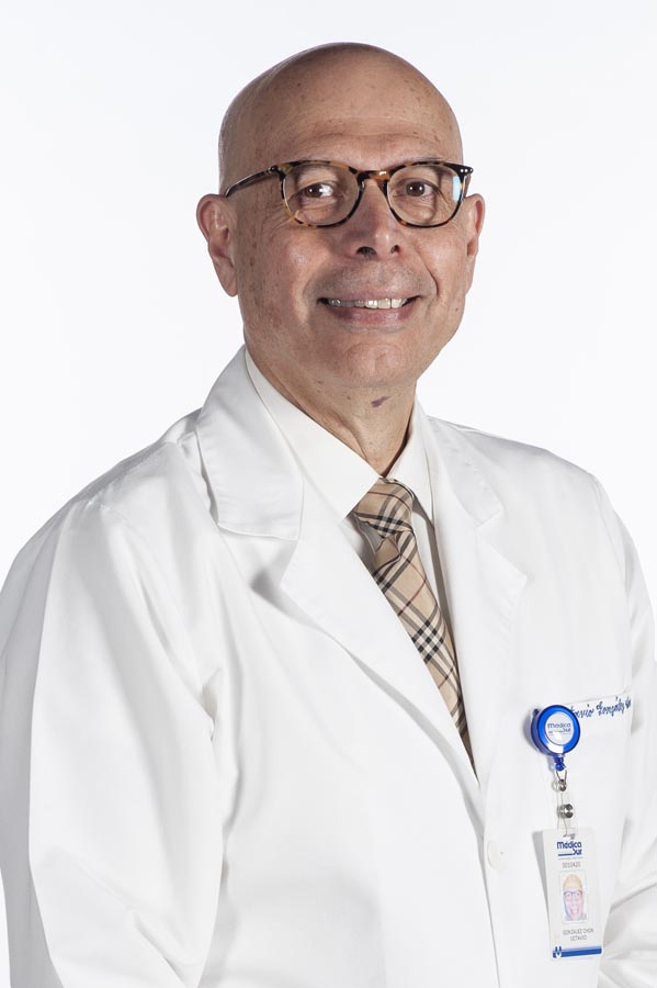 Dr. Octavio Gonzlez Chon, Director Mdico de Mdica Sur